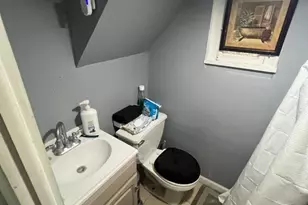 438 W 2nd St, Plainfield, NJ 07060 - Photo 8