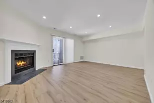 113 Heather Ct, Edison, NJ 08820 - Photo 4