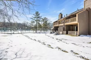 113 Heather Ct, Edison, NJ 08820 - Photo 28