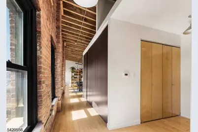 61 New Jersey Railroad Ave #13, Newark, NJ 07105 - Photo 14