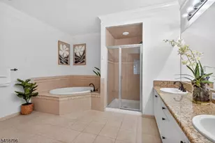 9210 Ravenscroft Rd, Clifton, NJ 07013 - Photo 14