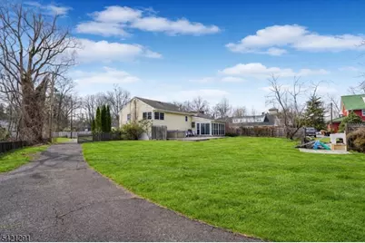 811 Field Ave, Plainfield, NJ 07060 - Photo 14