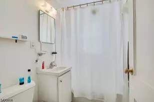 346 N 6th Ave, Manville, NJ 08835 - Photo 28