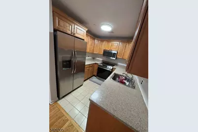 53 W Palisade Ave Und #206, Englewood, NJ 07631 - Photo 2