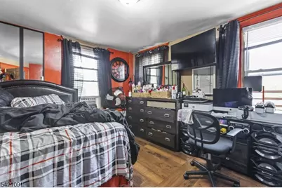 42 Mead St, Newark, NJ 07106 - Photo 12