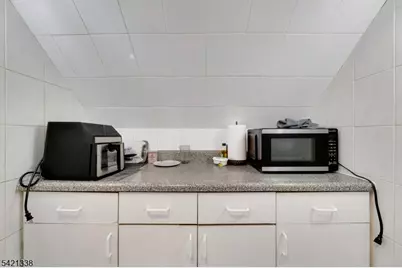 97 Houston St, Newark, NJ 07105 - Photo 28