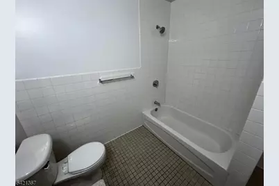 53 W Palisade Ave Und #406, Englewood, NJ 07631 - Photo 6