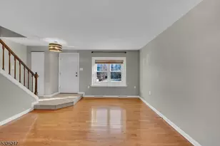 32 Wood Duck Ct, Allamuchy Township, NJ 07840 - Photo 6