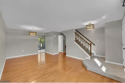 32 Wood Duck Ct, Allamuchy Township, NJ 07840 - Photo 4