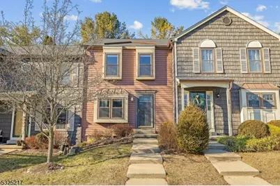 32 Wood Duck Ct, Allamuchy Township, NJ 07840 - Photo 2