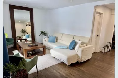 321 Minute Arms Rd, Union Township, NJ 07083 - Photo 4