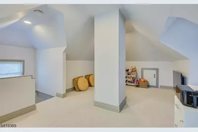 302 Mountainview Ter, Dunellen, NJ 08812 - Photo 30