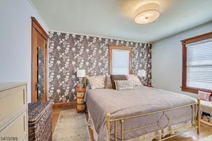 302 Mountain View Terrace, Dunellen, NJ 08812 - Photo 22