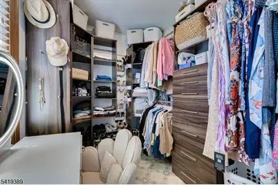 302 Mountainview Ter, Dunellen, NJ 08812 - Photo 24