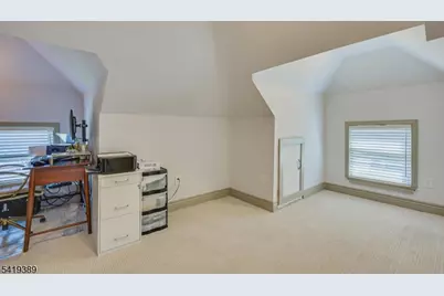 302 Mountainview Ter, Dunellen, NJ 08812 - Photo 34