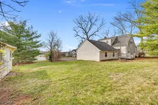 24 Riverwood Ave, Bedminster Township, NJ 07921 - Photo 32