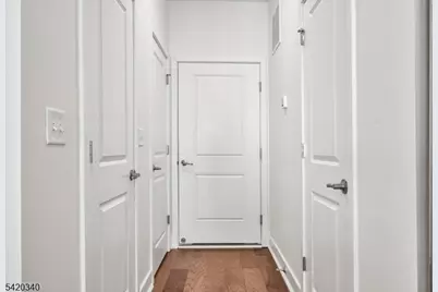 36 Ventura Dr, East Hanover Township, NJ 07936 - Photo 10