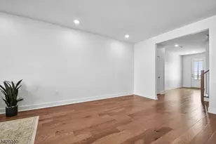 36 Ventura Dr, East Hanover Township, NJ 07936 - Photo 12