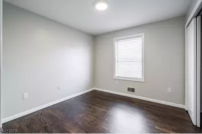 312 Vine St #1, Elizabeth, NJ 07202 - Photo 4