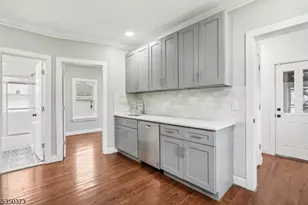 621 Roosevelt Ave, Carteret, NJ 07008 - Photo 6