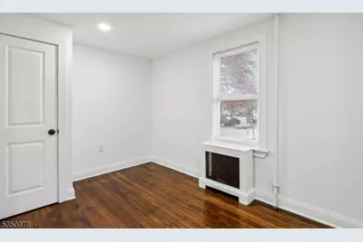 621 Roosevelt Ave, Carteret, NJ 07008 - Photo 12