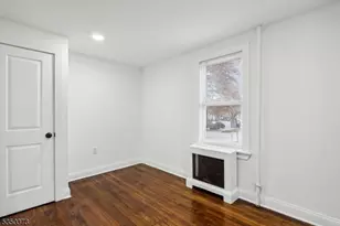 621 Roosevelt Ave, Carteret, NJ 07008 - Photo 12