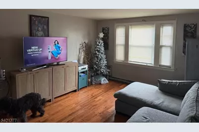 965D E Front St #D, Plainfield City, NJ 07062 - Photo 2