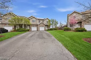 67 Rhyan Dr, Parsippany, NJ 07054 - Photo 2