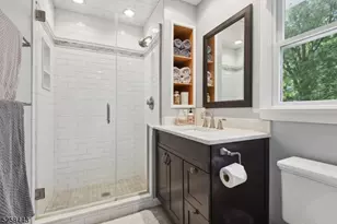 204 Deerfield Ln, Franklin Lakes, NJ 07417 - Photo 14