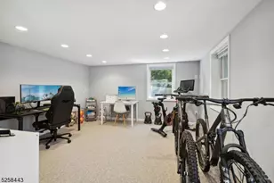 204 Deerfield Ln, Franklin Lakes, NJ 07417 - Photo 22