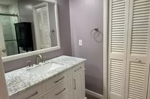 54 Holly Ct, Edison, NJ 08820 - Photo 28