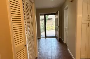 54 Holly Ct, Edison, NJ 08820 - Photo 12