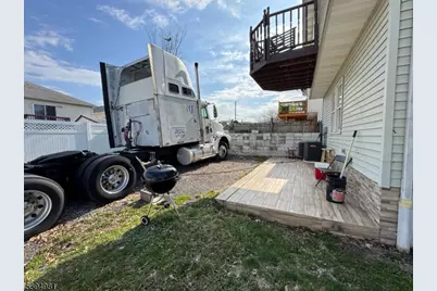 34 Erie St, Elizabeth, NJ 07206 - Photo 36