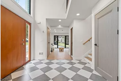 84 Maple St, Millburn, NJ 07041 - Photo 4