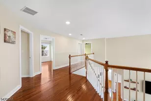 24 Crestview Dr, Clinton Township, NJ 08809 - Photo 16