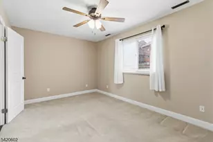 1 Onuma Ct, Vernon, NJ 07462 - Photo 10