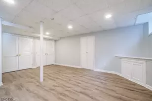 424 Colonial Ave, Westfield, NJ 07090 - Photo 12