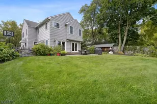 424 Colonial Ave, Westfield, NJ 07090 - Photo 2