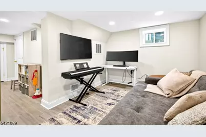 603 Brookside Pl, Cranford Township, NJ 07016 - Photo 28