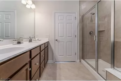 39 Redmon Road, Raritan Township, NJ 08822 - Photo 8