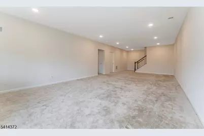 39 Redmon Road, Raritan Township, NJ 08822 - Photo 22