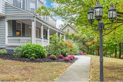 22 Arlington Ave, Caldwell, NJ 07006 - Photo 2