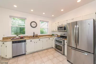 22 Arlington Ave, Caldwell, NJ 07006 - Photo 10