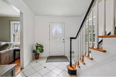 3 Dogwood Lane, Tewksbury Township, NJ 07830 - Photo 2