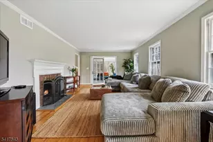 3 Dogwood Ln, Tewksbury Township, NJ 07830 - Photo 4