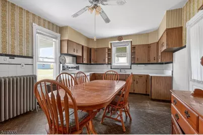 201 3rd Ave, Alpha, NJ 08865 - Photo 10