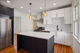 17 Beekman St, Bloomfield, NJ 07003 - Photo 6