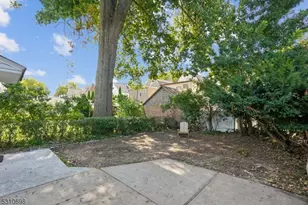 17 Beekman St, Bloomfield, NJ 07003 - Photo 22