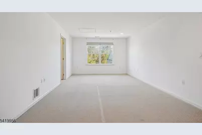 203 Stone Creek Ct, Hanover Township, NJ 07981 - Photo 16