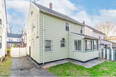 327 Field Pl, Hillside, NJ 07205 - Photo 26